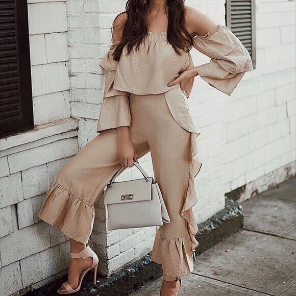 crop top and pants set - Picture 1 of 7